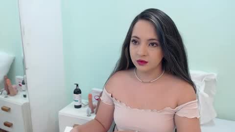 scarlet  online show from April 1, 2026, 1:41 pm