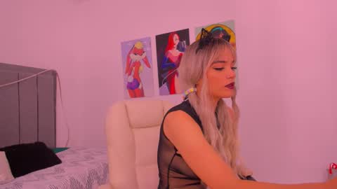 Scarletliz online show from October 9, 2025, 12:03 pm