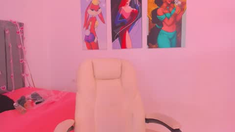 Scarletliz online show from October 21, 2025, 12:39 pm