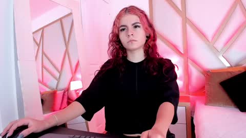 Scarlet online show from January 28, 2025, 12:11 pm