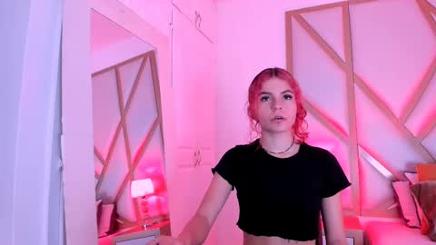 Scarlet online show from February 12, 2025, 12:22 pm