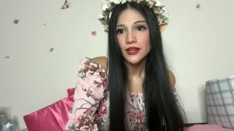 scarlet skyee online show from July 29, 2026, 7:56 pm