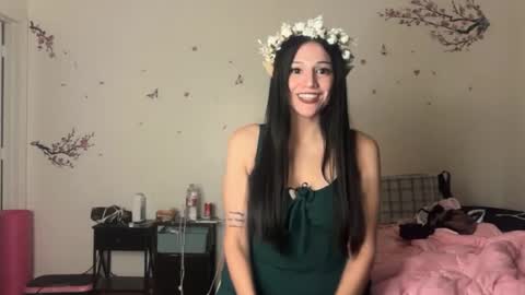 scarlet skyee online show from August 2, 2026, 4:11 am
