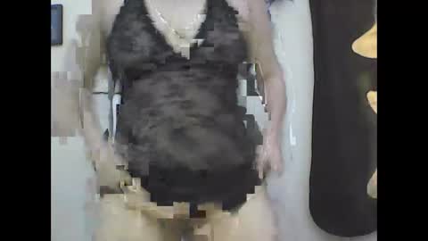 scarlett1726 online show from May 9, 2026, 8:14 pm