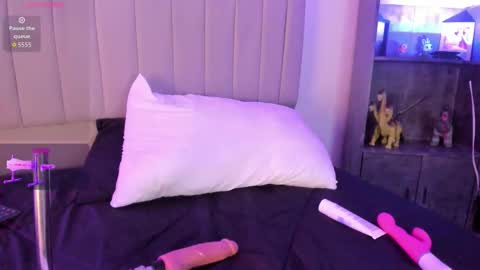 Scarlett online show from December 20, 2025, 6:09 am