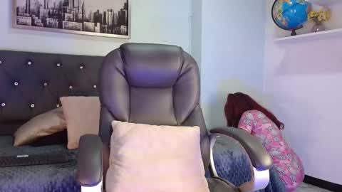 Scarlett online show from October 8, 2025, 11:19 am