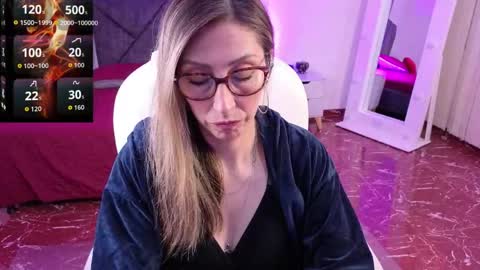 Snapshot of scarlett_079 chatting on April 24, 2026, 11:56 am Scarlett online show from April 24, 2026, 11:56 am