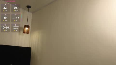 Scarlett online show from September 9, 2025, 1:43 pm