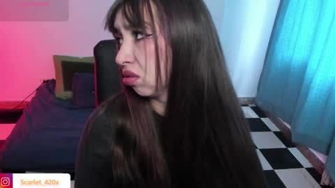 Scarlett online show from March 23, 2026, 12:42 pm