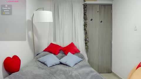 Scarlett online show from September 18, 2025, 10:50 am