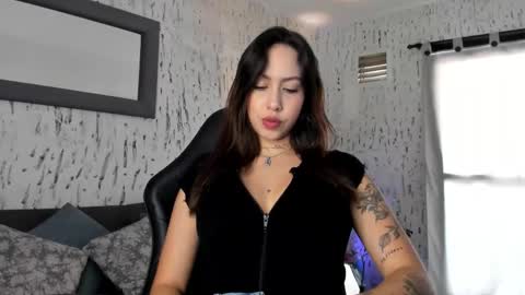 Scarlett online show from March 2, 2026, 6:59 pm