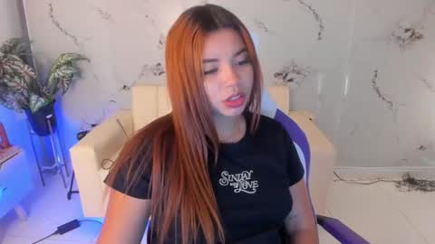 scarlett_enjoy1 online show from September 30, 2025, 1:16 pm