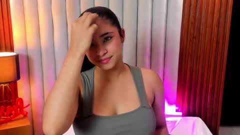 Scarlett online show from April 17, 2026, 11:57 am