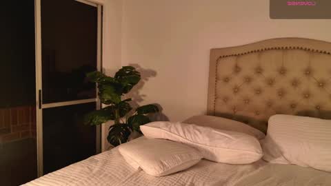 Scarlett Grand online show from October 7, 2025, 11:24 pm