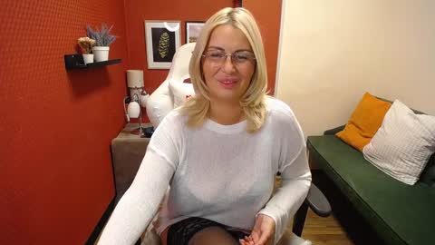 Scarlett online show from January 6, 2025, 9:19 am