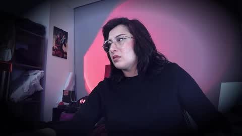 Snapshot of scarlett_sen chatting on June 4, 2026, 2:56 pm Mistress Scarlett online show from June 4, 2026, 2:56 pm