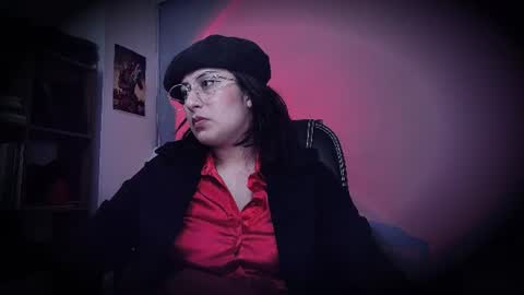 Snapshot of scarlett_sen chatting on June 10, 2026, 2:38 pm Mistress Scarlett online show from June 10, 2026, 2:38 pm