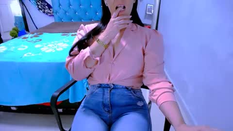 scarlet online show from March 6, 2026, 1:29 pm