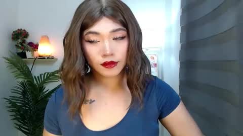    online show from December 4, 2025, 10:57 am