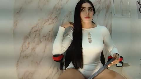 Scarlett online show from March 3, 2026, 1:50 pm