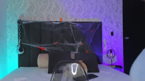 Scarlett online show from October 28, 2025, 5:11 am