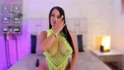     online show from October 7, 2025, 12:02 pm