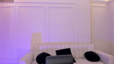 Snapshot of scarlettblaze1 chatting on July 16, 2026, 11:27 am Sacrlett Blaze online show from July 16, 2026, 11:27 am