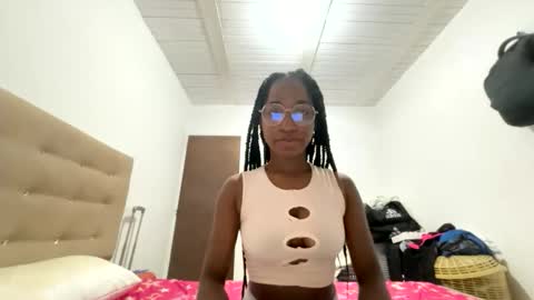 scarlettdivine505499 online show from February 10, 2026, 2:04 am