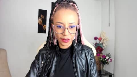 Scarlett online show from February 19, 2025, 11:36 pm