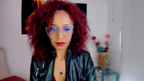 Scarlett online show from October 21, 2025, 9:37 pm