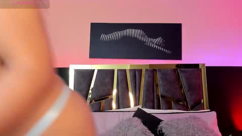 scarlettorres online show from September 21, 2025, 3:02 pm