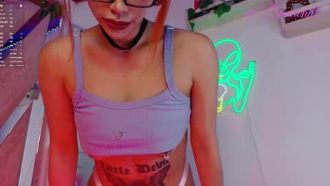 Scarlett  online show from October 25, 2025, 12:13 pm