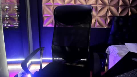 Scarlet online show from April 19, 2026, 1:32 pm