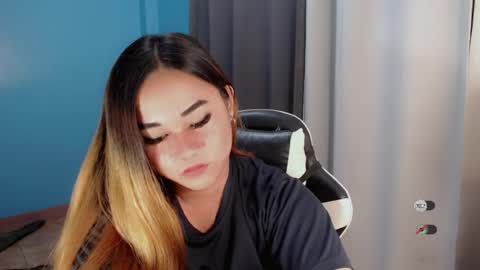 Snapshot of scarletvamp chatting on July 16, 2026, 10:43 am scarletvamp online show from July 16, 2026, 10:43 am