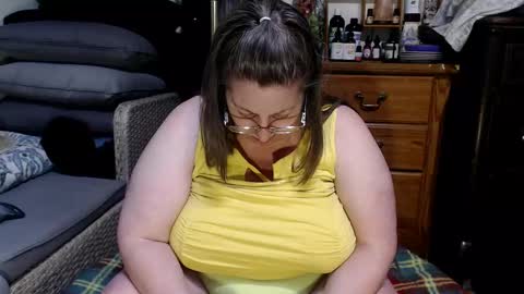 Scarlotta online show from February 25, 2025, 4:46 am