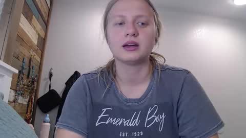 ScarTit Bernhard online show from April 19, 2026, 6:43 pm