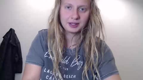 ScarTit Bernhard online show from April 21, 2026, 2:15 am