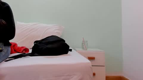 SCARLET online show from April 19, 2026, 10:58 am