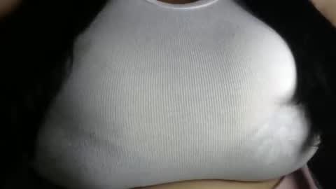 mai latina online show from October 24, 2025, 12:01 pm