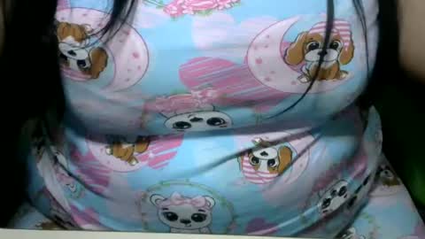 Snapshot of schoco_milf chatting on June 17, 2026, 12:50 pm mai latina online show from June 17, 2026, 12:50 pm