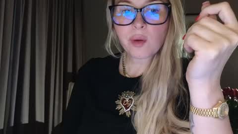 Snapshot of schoolteach chatting on March 8, 2026, 7:17 pm cindy desire online show from March 8, 2026, 7:17 pm