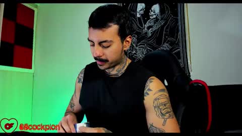 Alejandro help me to reach 200 thumps up online show from October 5, 2025, 6:56 am