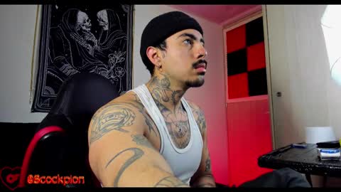 Alejandro help me to reach 200 thumps up online show from February 18, 2026, 8:21 am