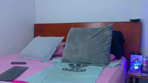 scook_gray online show from July 10, 2026, 3:00 am