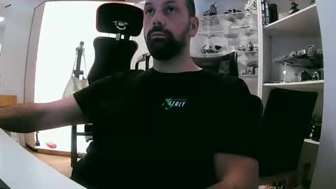 scorpion_cock online show from October 25, 2025, 9:28 am