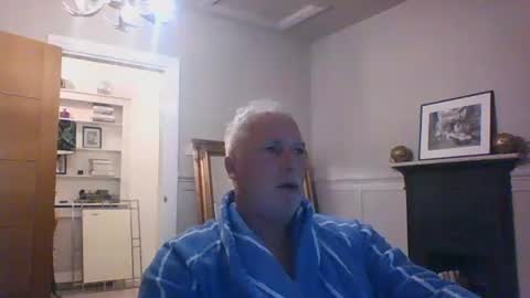 scoti55 online show from April 15, 2026, 9:04 pm
