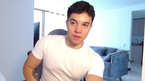 Snapshot of scott_brasher1 chatting on March 17, 2026, 5:49 pm Twitter Scott brasher1 Instagram Camiloestuardo2 online show from March 17, 2026, 5:49 pm