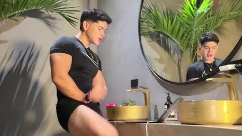 Andrew Flintt online show from April 22, 2026, 11:28 pm