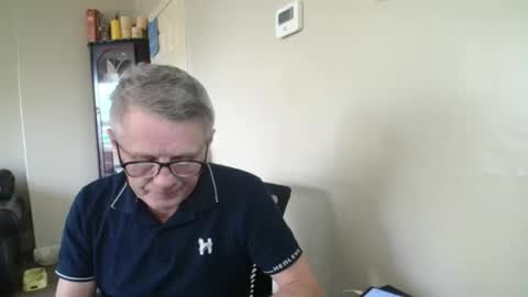 James online show from October 22, 2025, 10:48 am