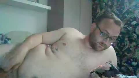 StraightScouse online show from September 10, 2025, 4:29 pm